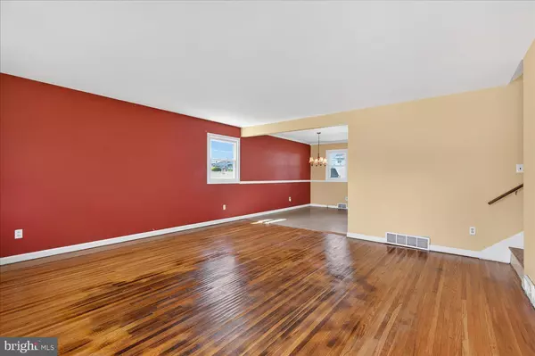 Brookhaven, PA 19015,3541 SWIFTWATER LN