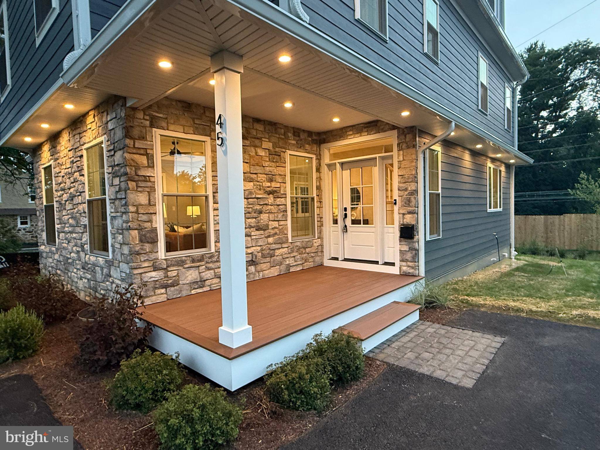 Berwyn, PA 19312,45 ORCHARD LN