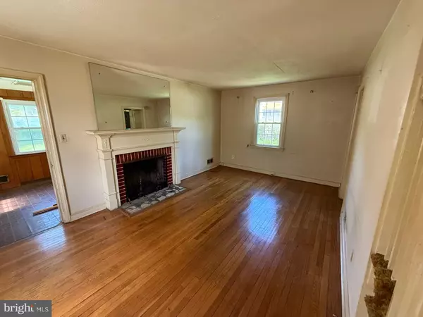 Hyattsville, MD 20782,5408 21ST PL