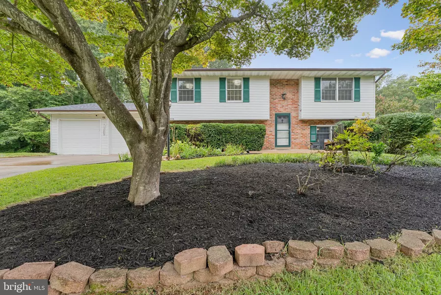 15085 GREENMOUNT DR, Woodbridge, VA 22193