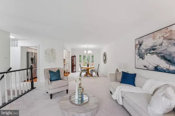 Woodbridge, VA 22193,15085 GREENMOUNT DR