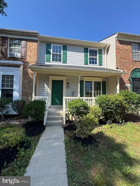 2802 PIN OAK LN, Lanham, MD 20706