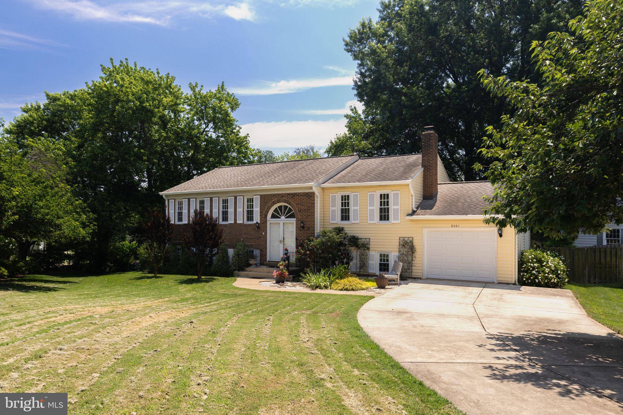 Springfield, VA 22153,8001 LAKE PLEASANT DR