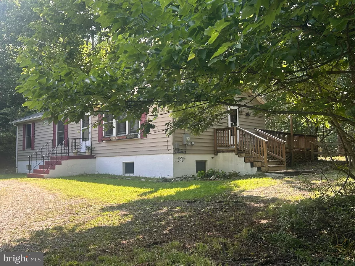 Berryville, VA 22611,513 RUSSELL RD