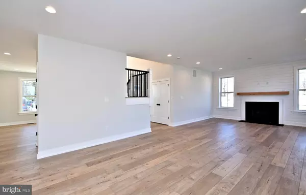 Lansdale, PA 19446,000 LENAPE DR