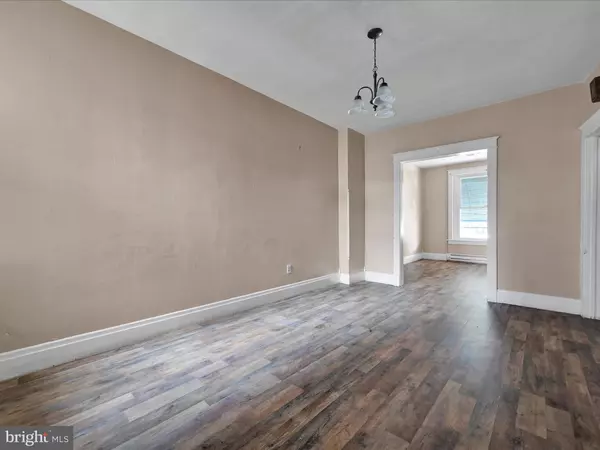 Pottsville, PA 17901,608 FAIRVIEW ST
