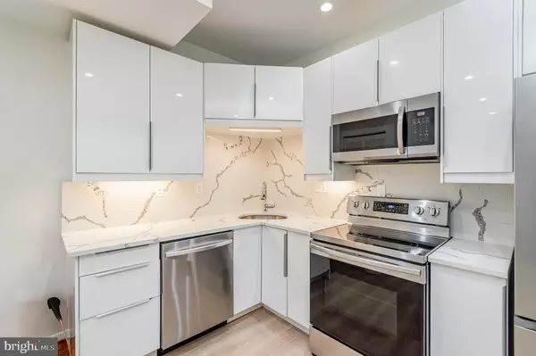 Washington, DC 20002,429 20TH ST NE #1