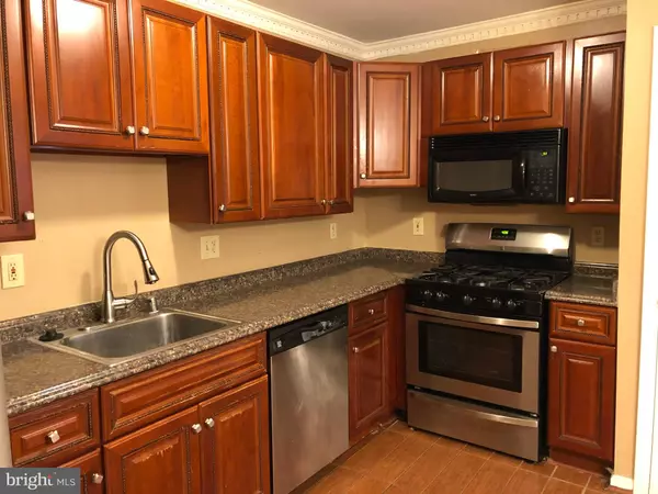 Owings Mills, MD 21117,117 ROYALTY CIR #115