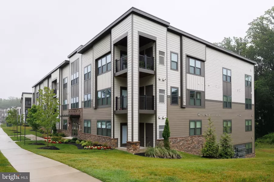 10421 RESORT RD #L, Ellicott City, MD 21042