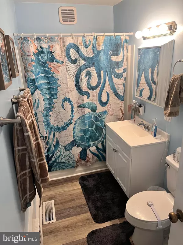 Montross, VA 22520,76 GLENN ST