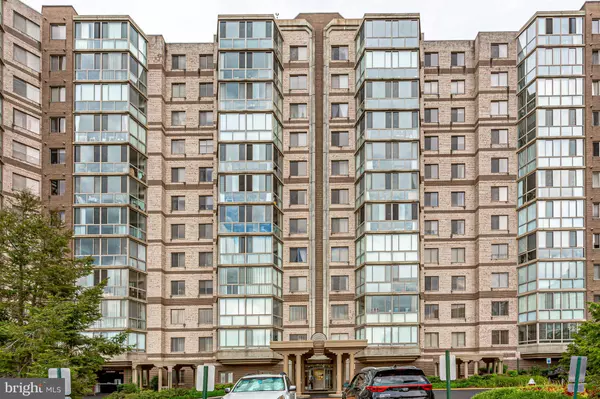Leesburg, VA 20176,19375 CYPRESS RIDGE TER #1117