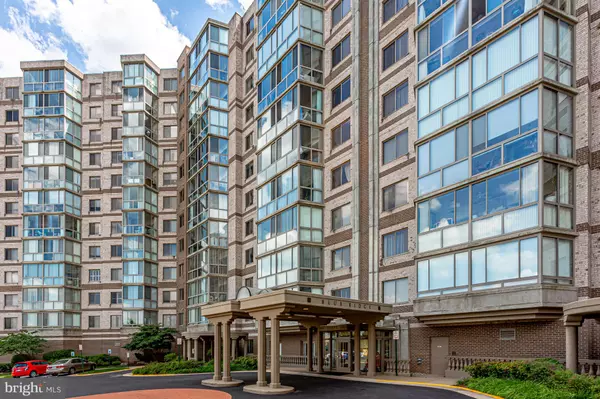 Leesburg, VA 20176,19375 CYPRESS RIDGE TER #1117