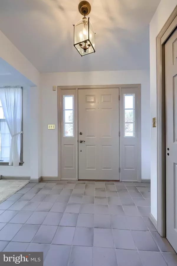 Lancaster, PA 17601,640 OXFORD DR