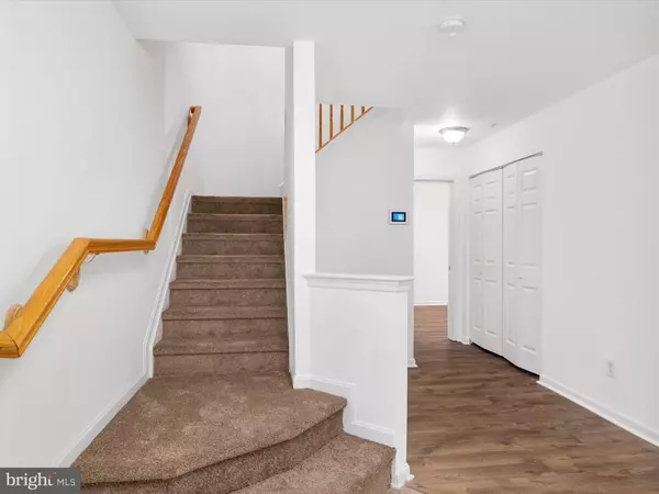 Severn, MD 21144,7836 CANTER CT