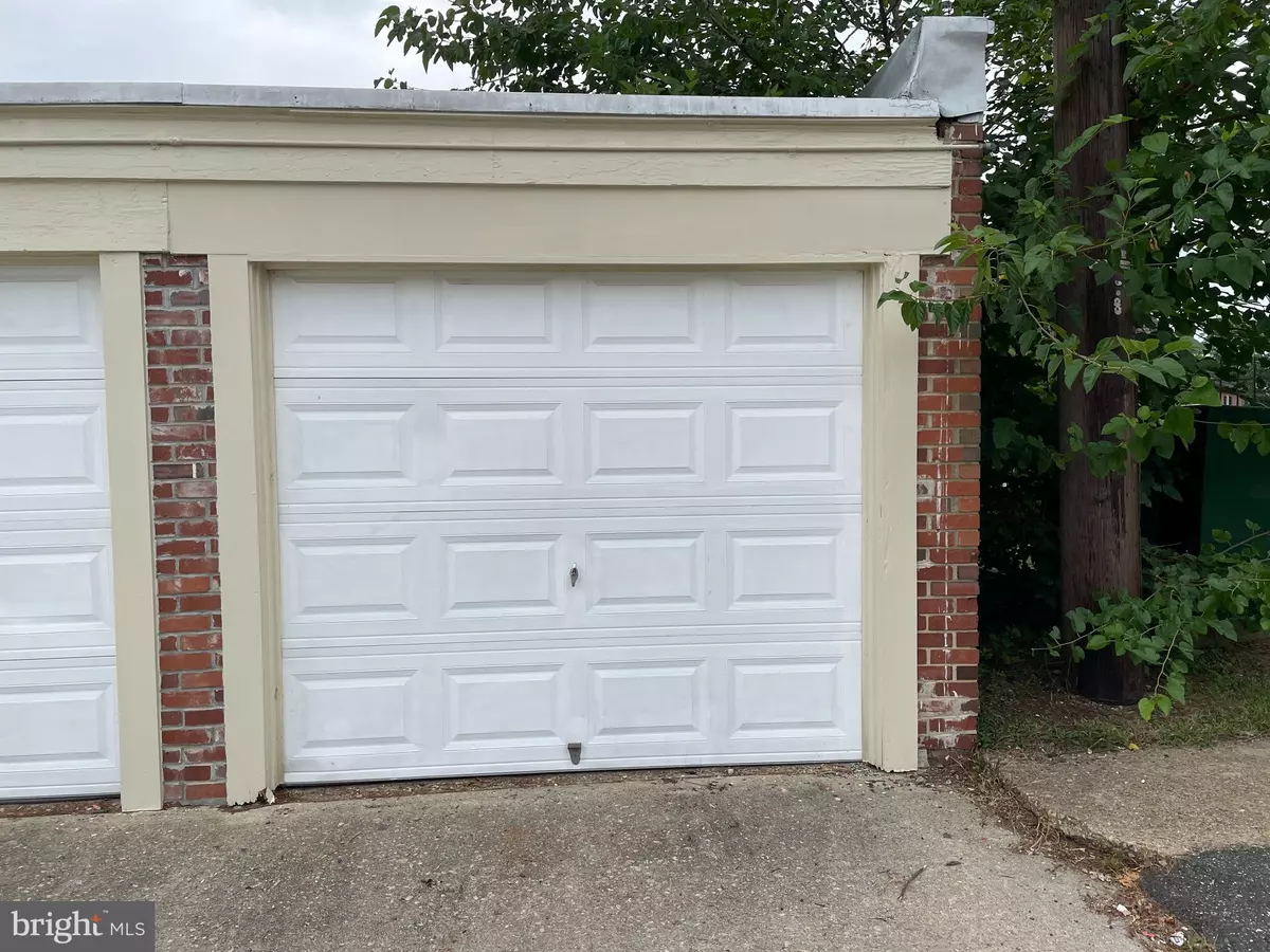 Washington, DC 20020,3911 PENNSYLVANIA AVE SE #P1