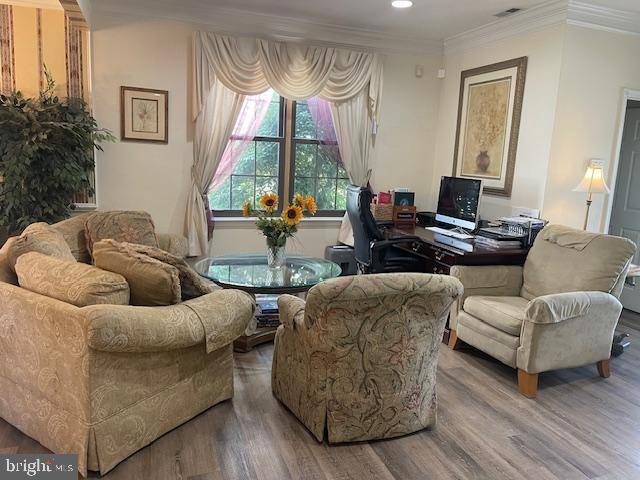 East Windsor, NJ 08520,4 SANDSTONE RD