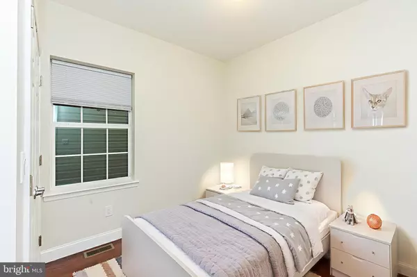 Philadelphia, PA 19125,1802 E HUNTINGDON ST #1