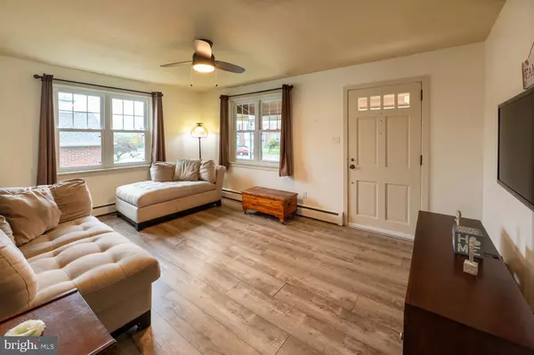 Emmaus, PA 18049,171 SEEM ST