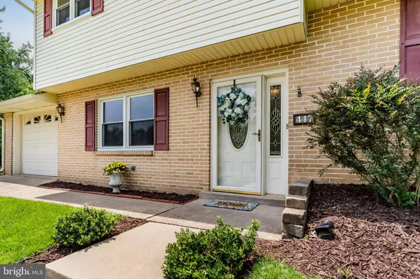 Mechanicsburg, PA 17050,447 PAWNEE DR