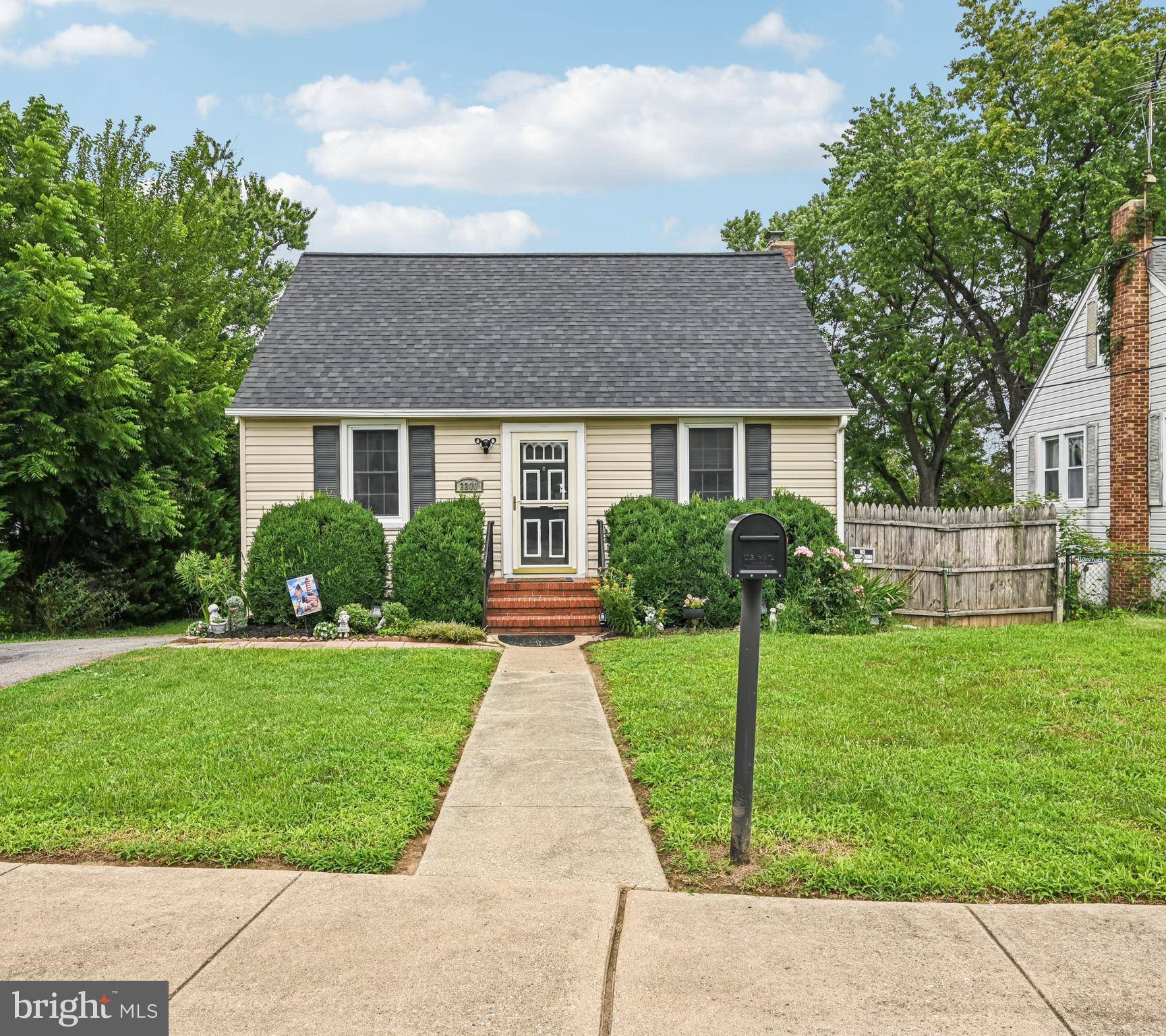2200 SMITH AVE, Baltimore, MD 21227
