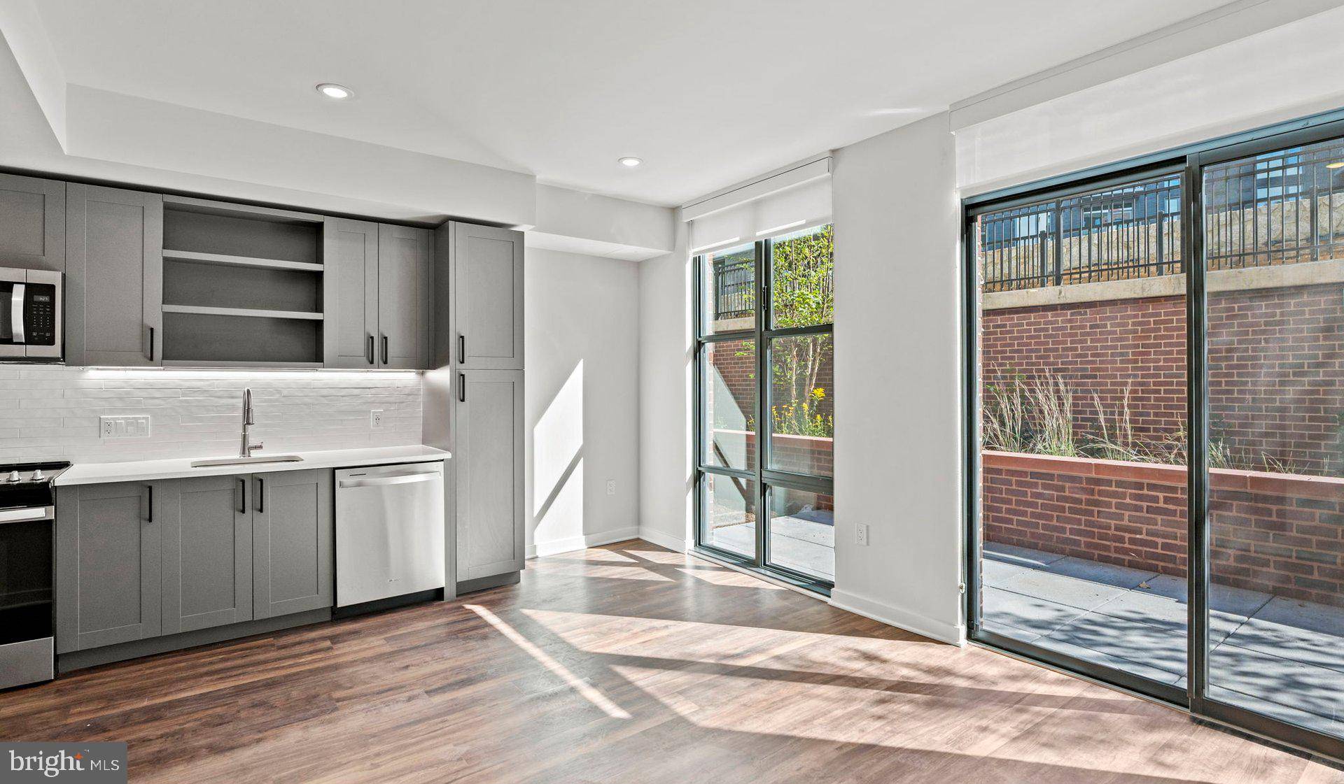 Washington, DC 20016,4000 WISCONSIN AVE NW #1B-4K-PH75