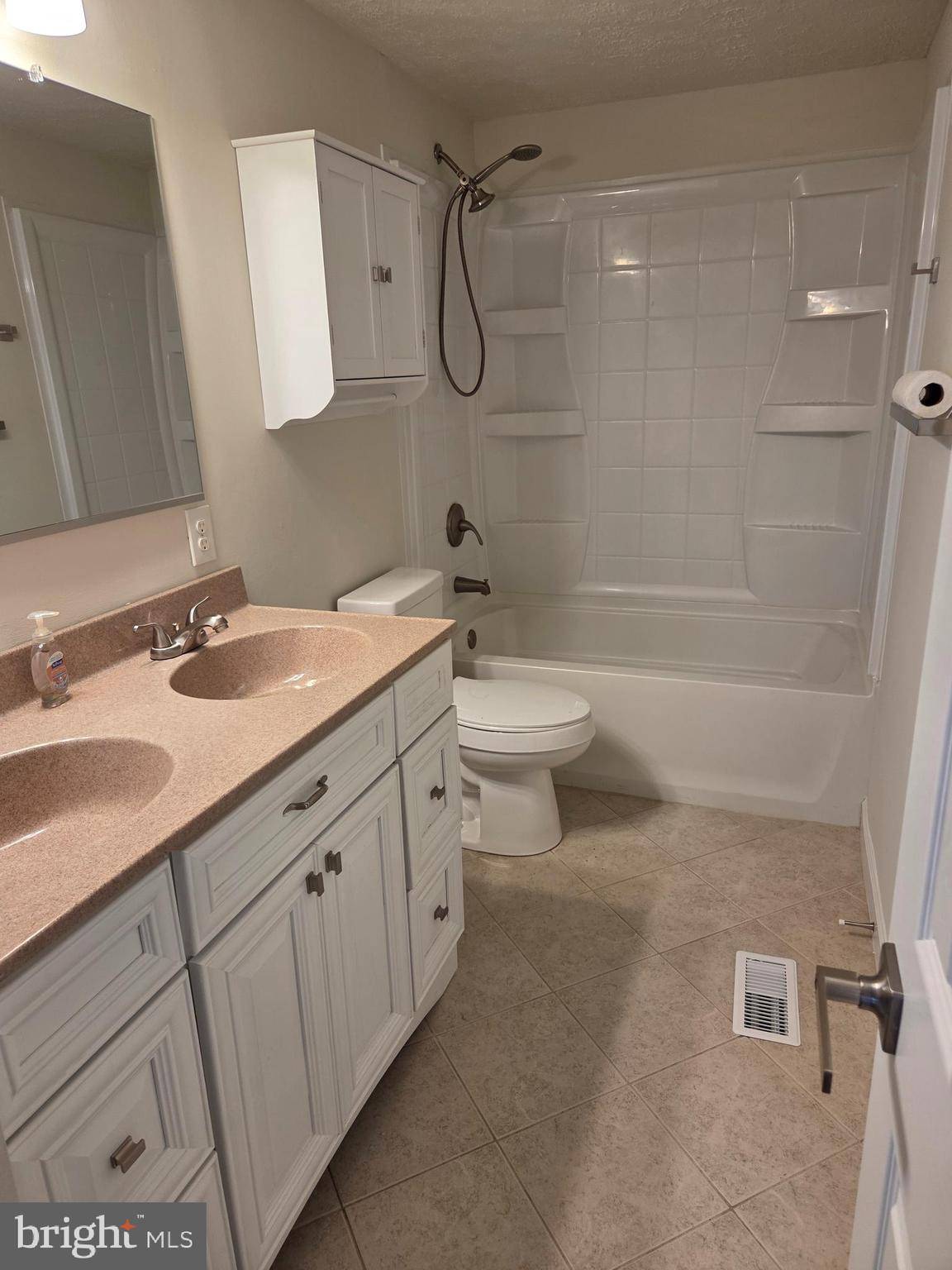 Gambrills, MD 21054,2528 VIVALDI LN