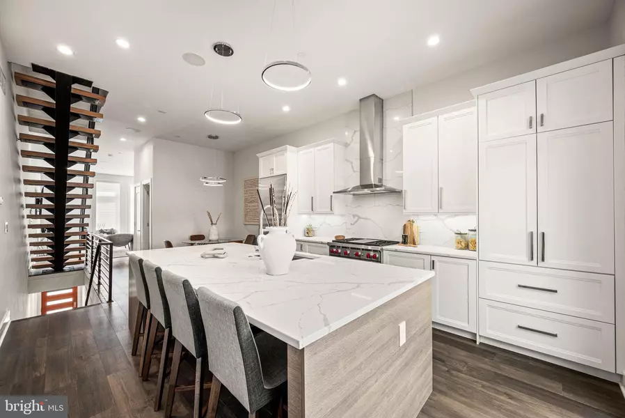 1217 BAINBRIDGE ST, Philadelphia, PA 19147