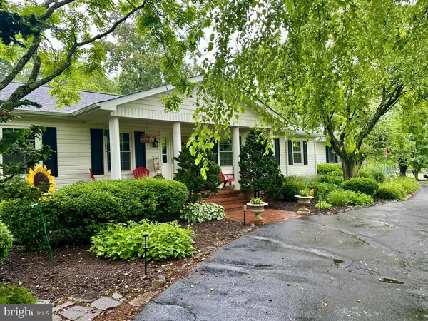 Nokesville, VA 20181,10095 FOX HOUND DR