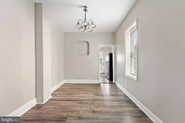 Camden, NJ 08103,313 CHESTNUT ST