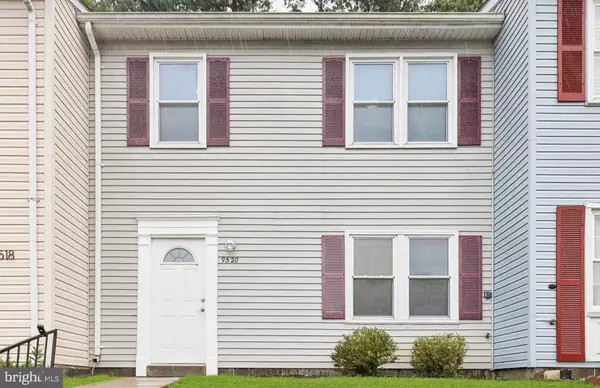 9520 MOOREGATE CT, Lorton, VA 22079