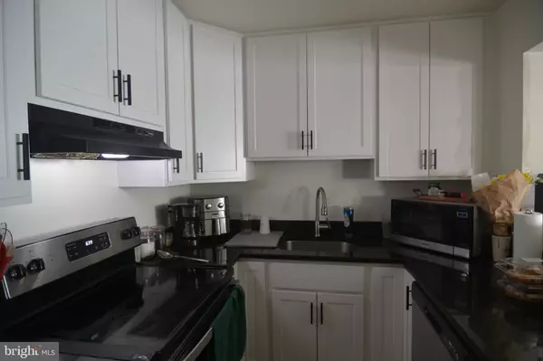 Lorton, VA 22079,9520 MOOREGATE CT