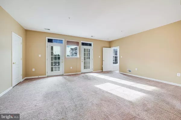 Manassas Park, VA 20111,9711 HANDERSON PL #UNIT 206