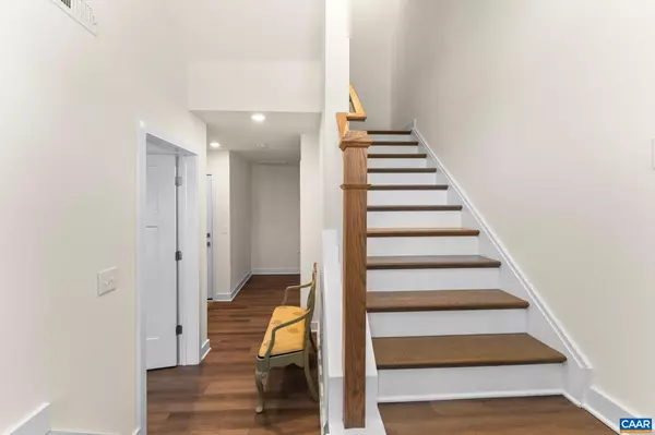 Crozet, VA 22932,5473 GOLF DR