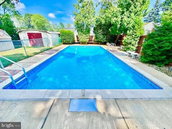 Spotswood, NJ 08884,170 BURLINGTON AVE