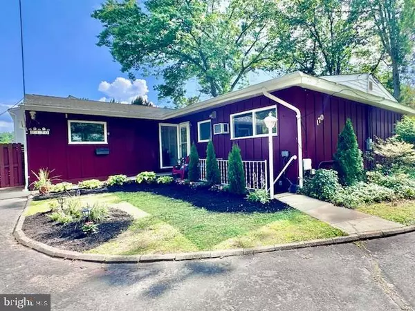 Spotswood, NJ 08884,170 BURLINGTON AVE