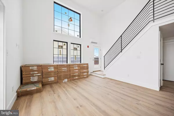 Philadelphia, PA 19147,538 FEDERAL ST #205