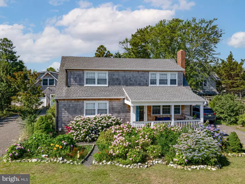 6 W 11 ST, Barnegat Light, NJ 08006