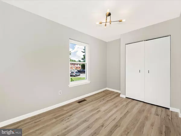 Severn, MD 21144,1851 DOVE CT