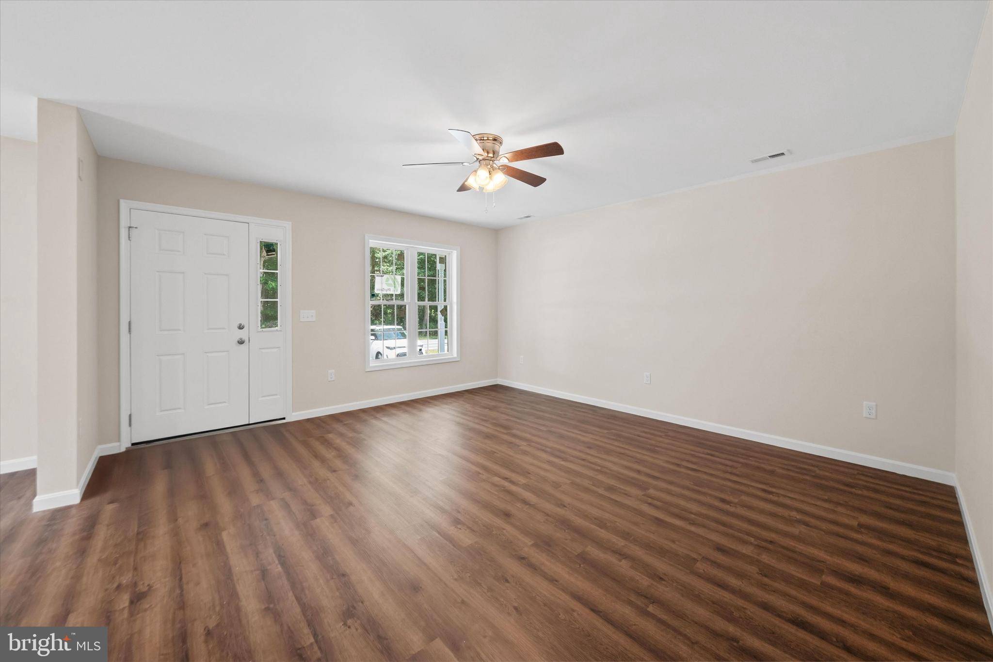 Dover, DE 19904,1358 W COLLEGE RD
