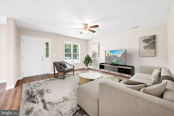 Dover, DE 19904,1358 W COLLEGE RD