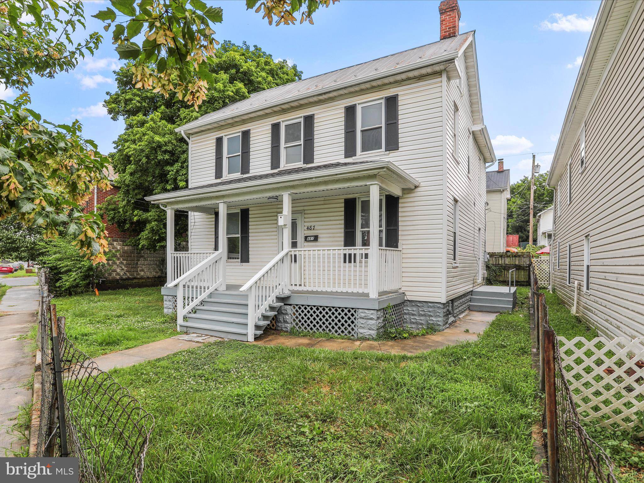 Martinsburg, WV 25401,487 PORTER AVE
