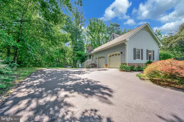 Spotsylvania, VA 22553,10415 SHAW DR