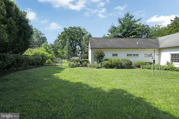 Haddon Heights, NJ 08035,102 E HIGH ST