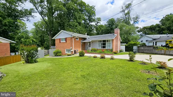 4753 POMPONIO PL, Annandale, VA 22003