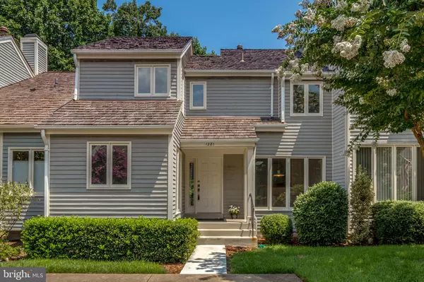 1281 WEDGEWOOD MANOR WAY, Reston, VA 20194
