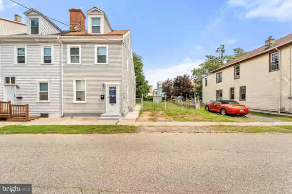 Gloucester City, NJ 08030,223 HUDSON ST