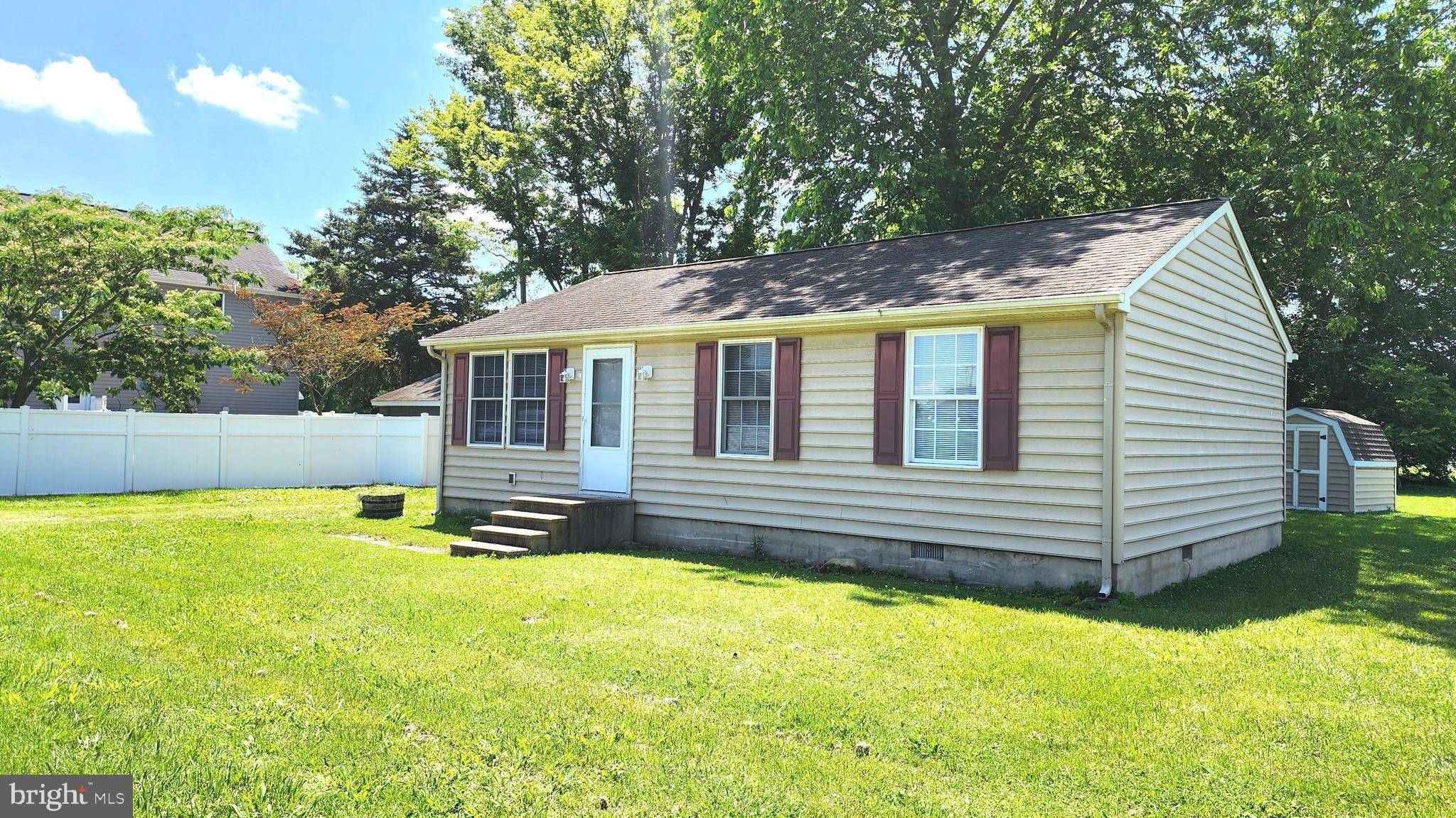 Felton, DE 19943,210 W HIGH ST