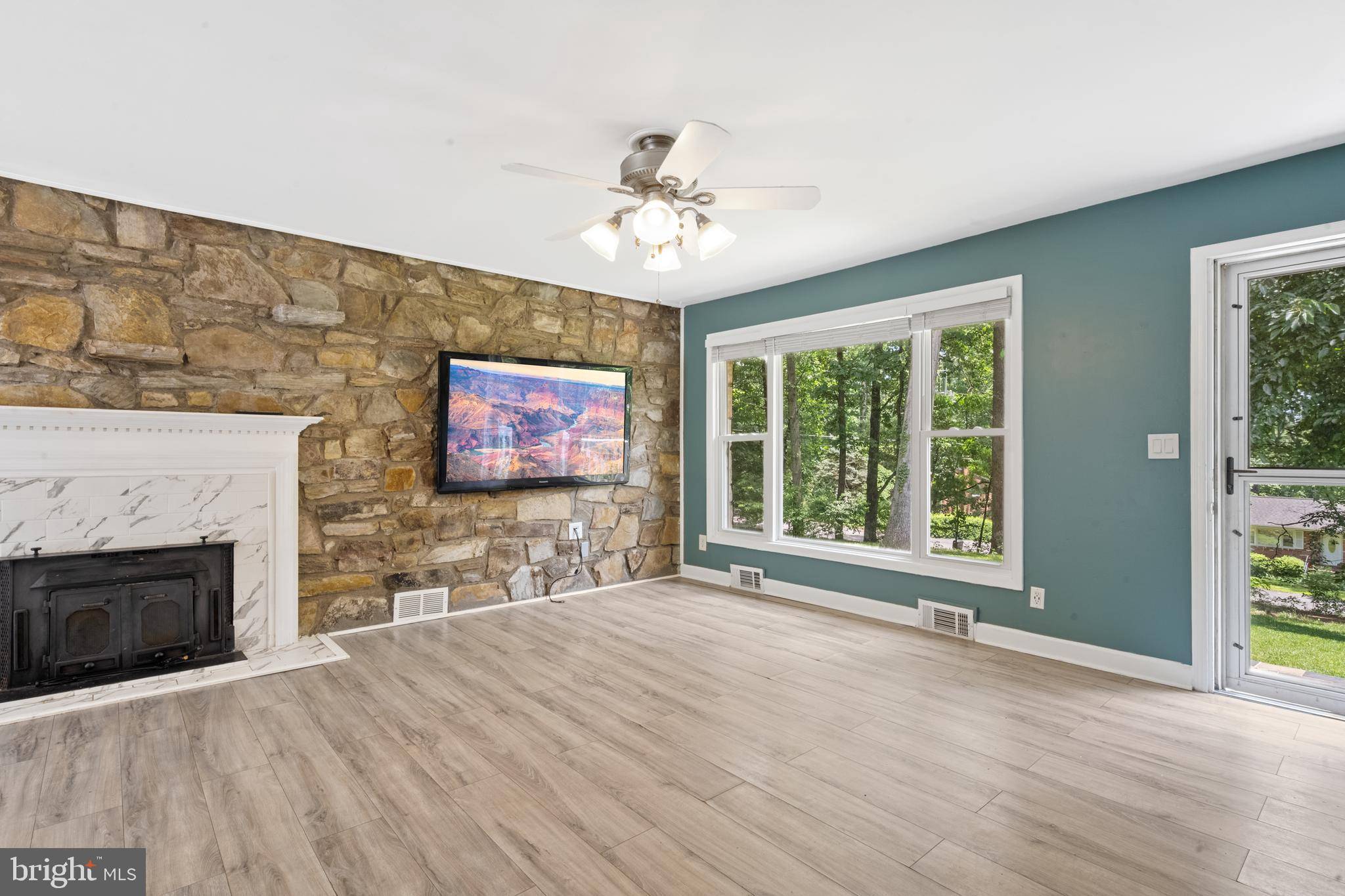 Haymarket, VA 20169,2652 COLLINS CT
