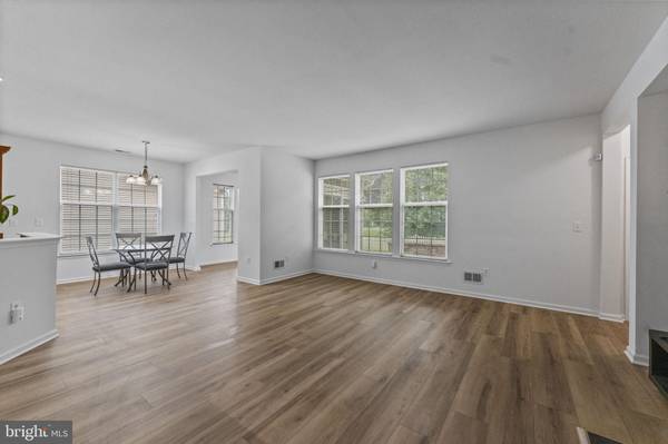 Hightstown, NJ 08520,4 BRAKEMAN CT