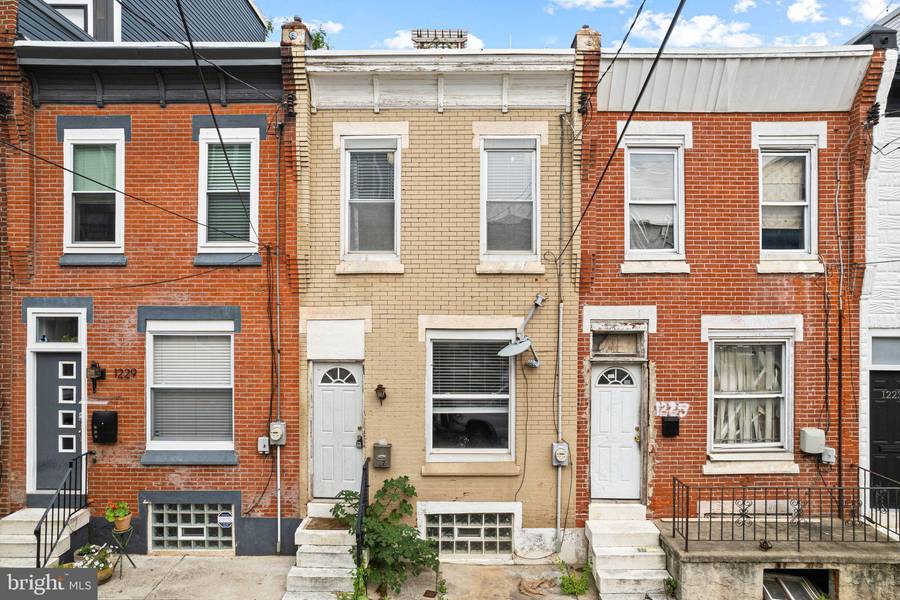 1227 N LECOUNT ST, Philadelphia, PA 19121